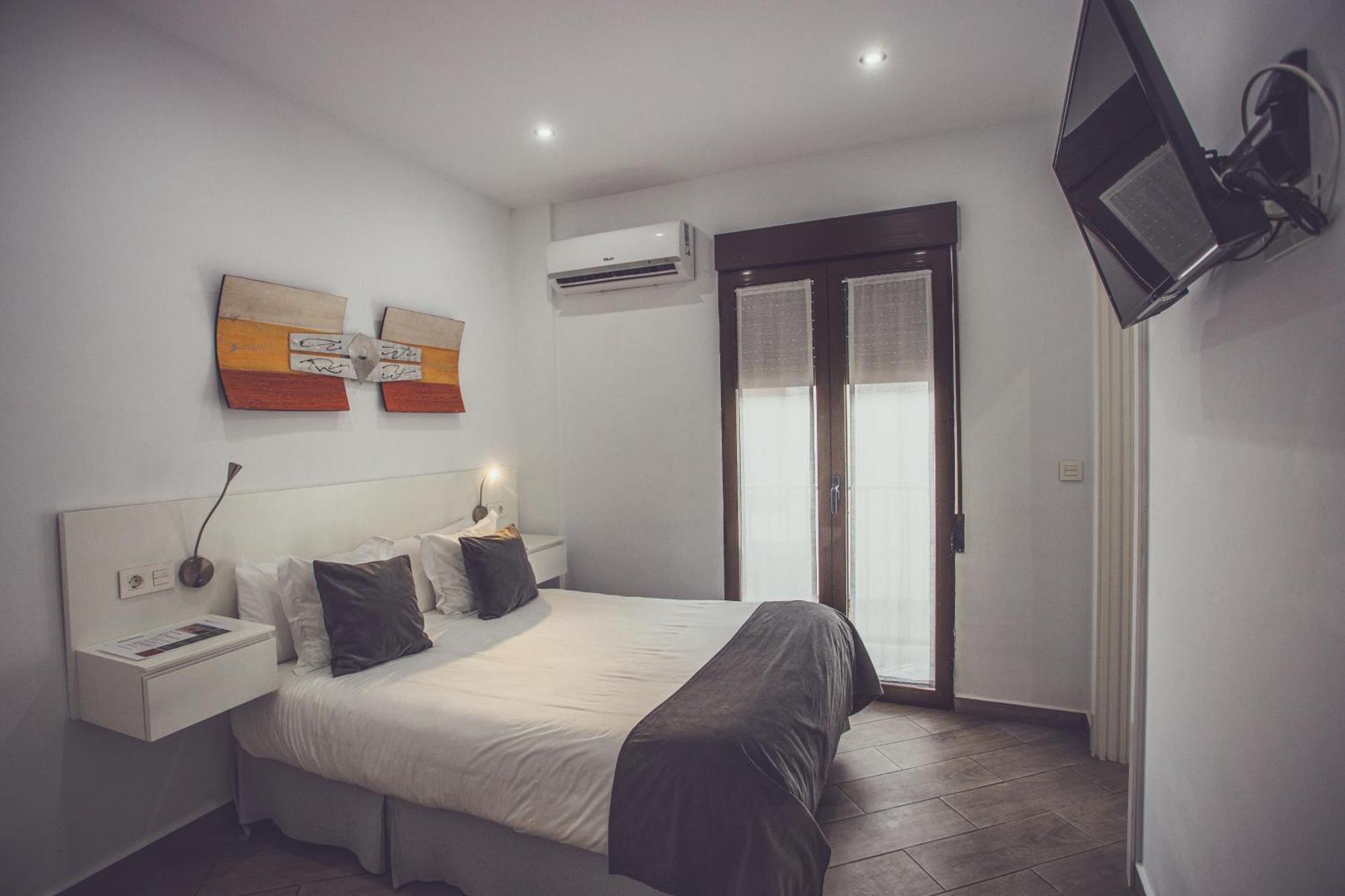 Habitaciones El Olivo, Calidad Y Reformardo Úbeda Kültér fotó