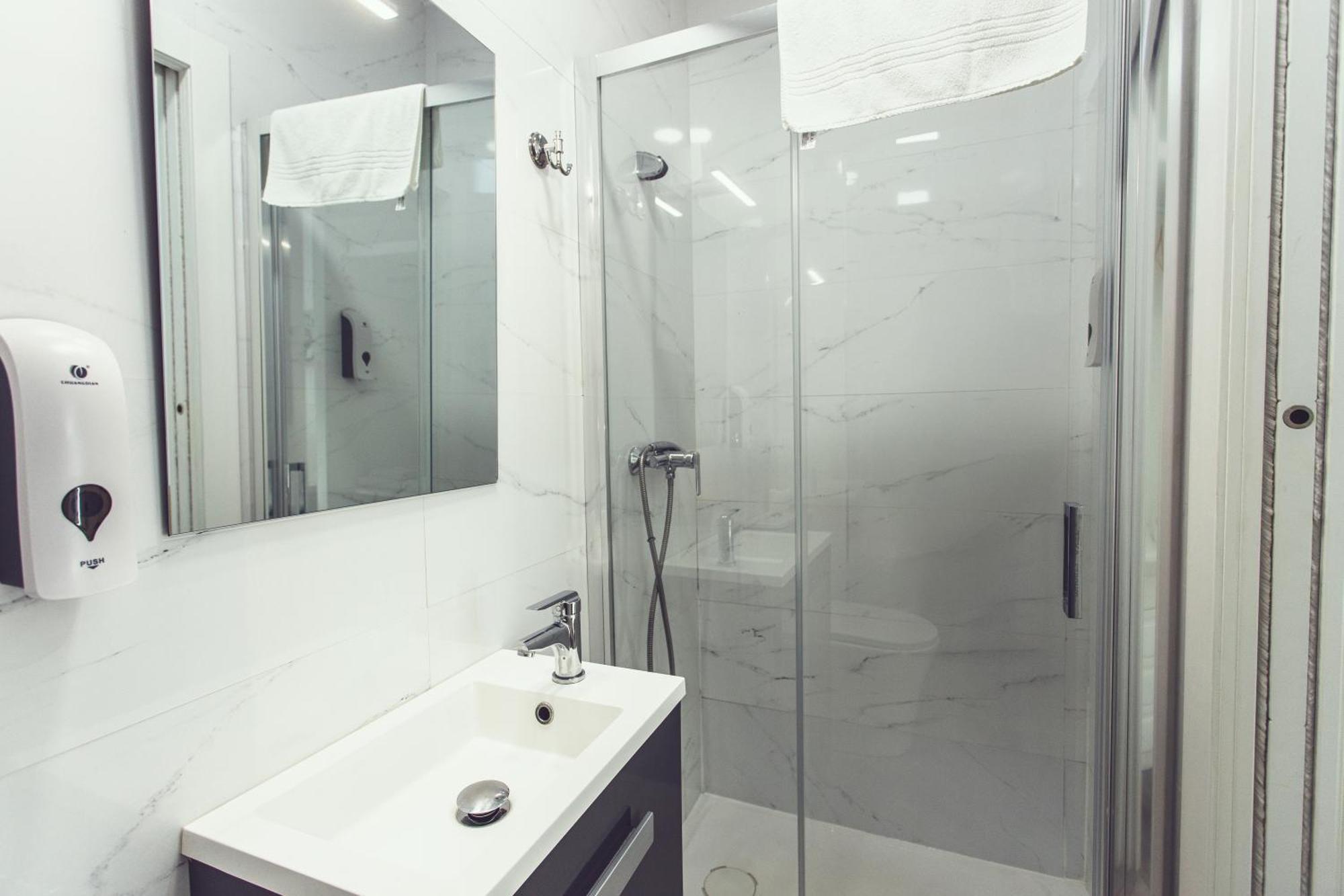 Habitaciones El Olivo, Calidad Y Reformardo Úbeda Kültér fotó
