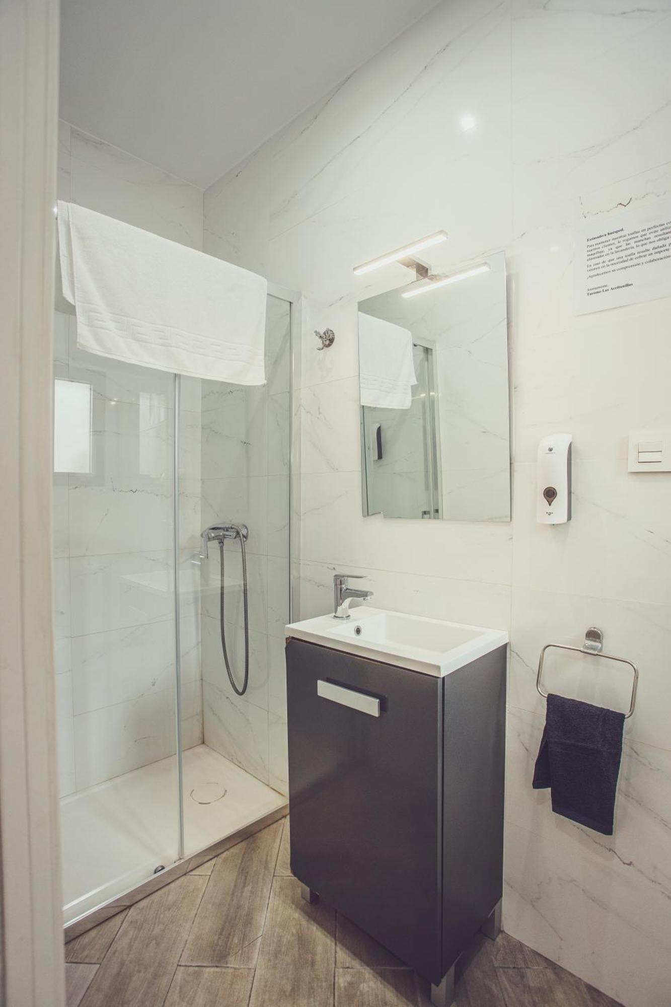 Habitaciones El Olivo, Calidad Y Reformardo Úbeda Kültér fotó